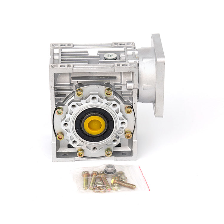 현재 기어 모터가 밤잠을 설치게 합니까?